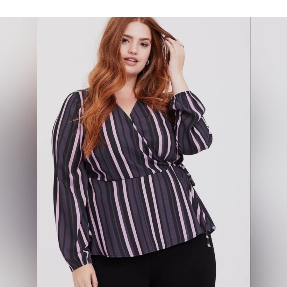 Torrid black & pink vertical stripe long sleeved size tie blouse Size 2 2X 18/20